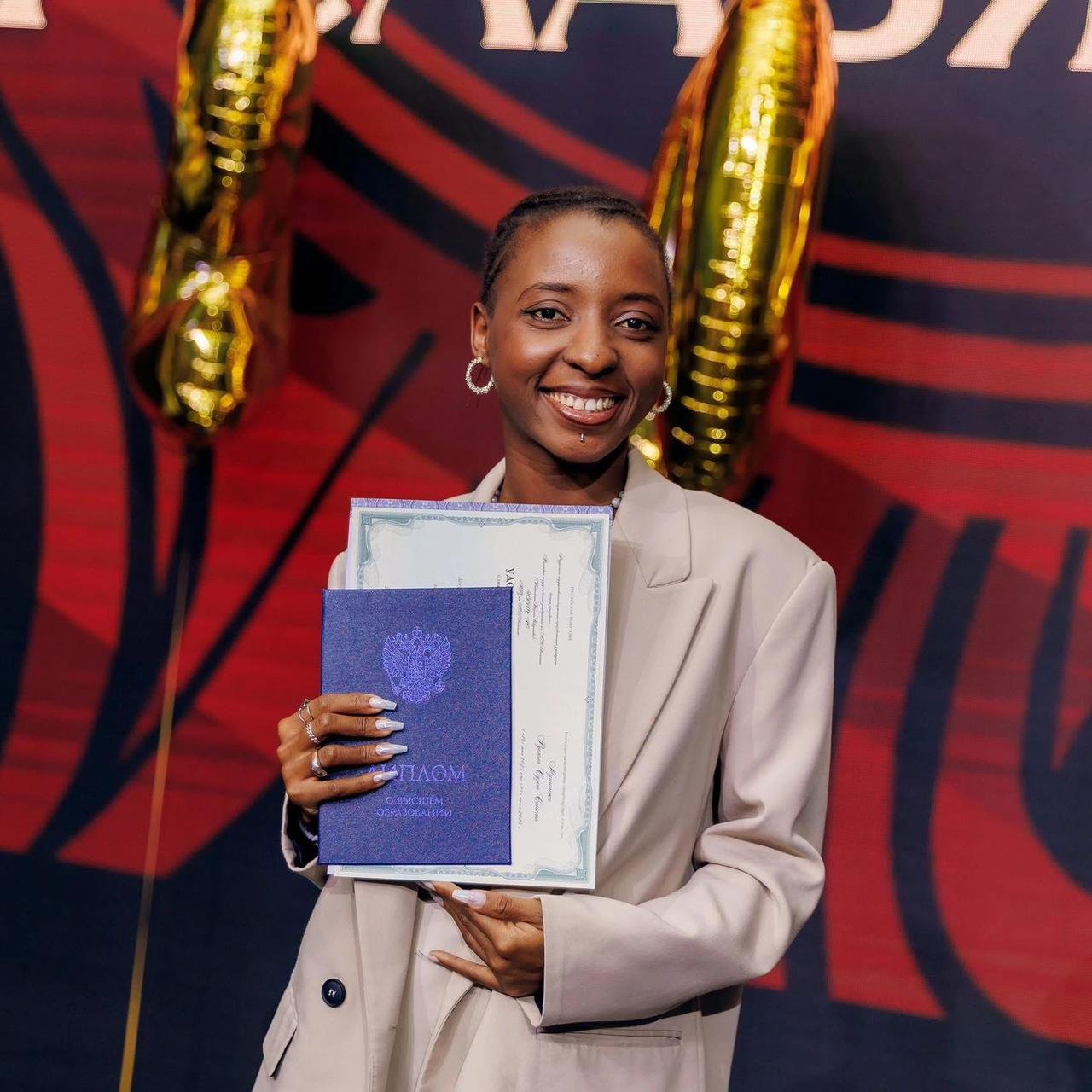 Coreógrafa angolana Rubina Suzeth fala sobre fase difícil e destaca importância do apoio familiar