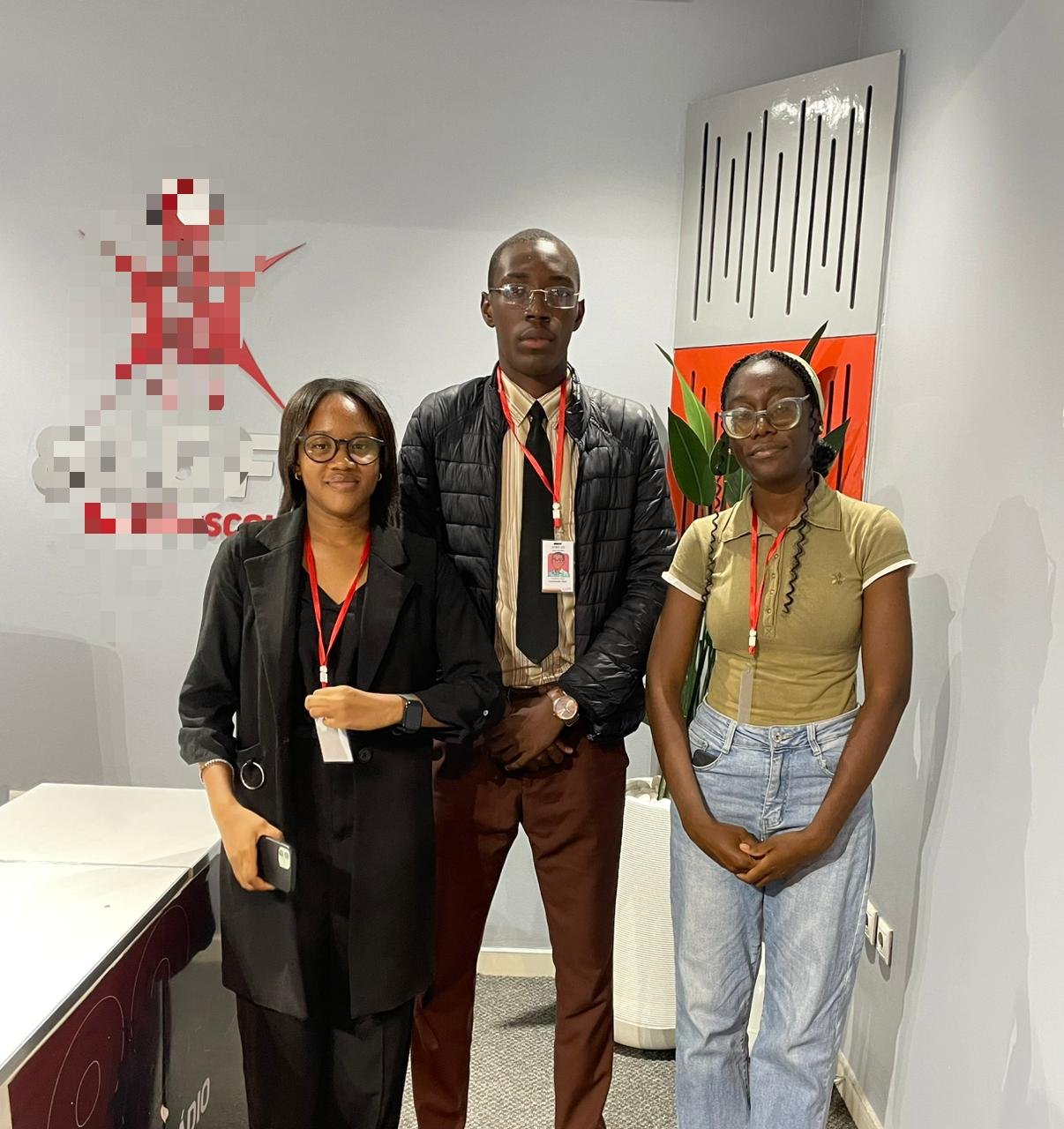 Jovens angolanos chegam à final das Olimpíadas de Economia na China e apelam ao apoio do Estado