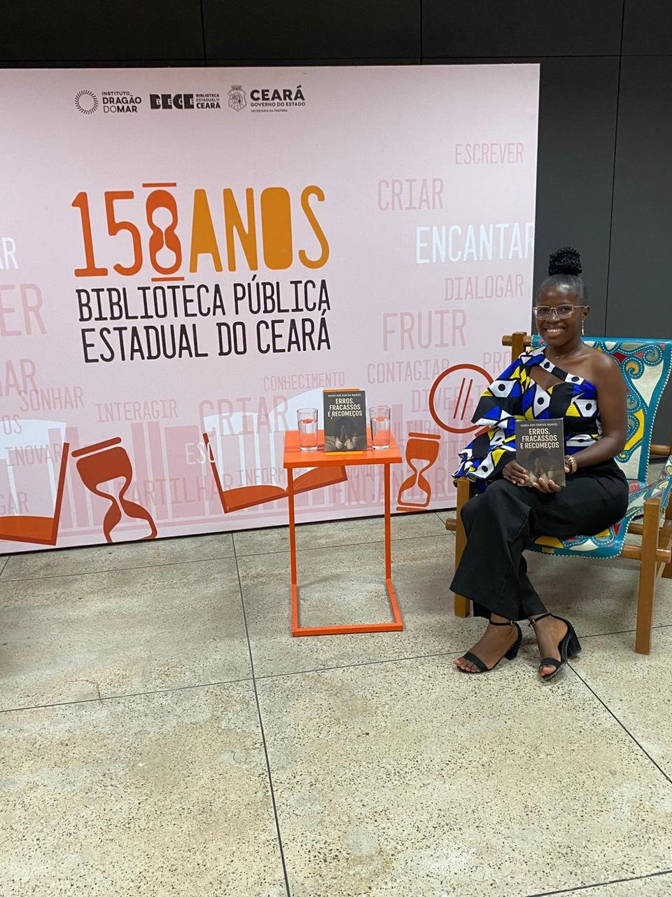 Escritora angolana Vanda Manuel ganha destaque na diáspora com a sua obra e jornada de superação