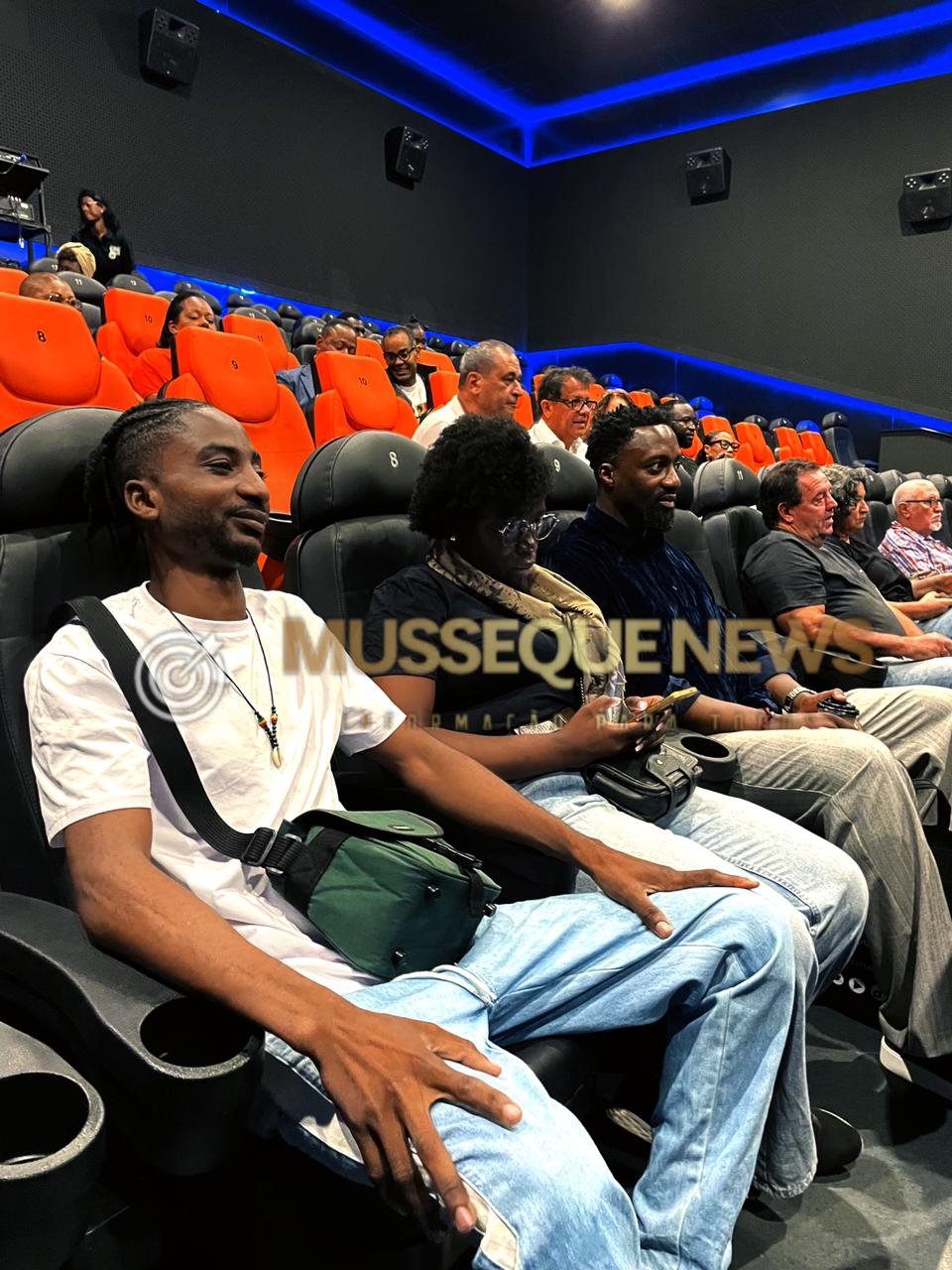 Luanda em Cena: Pré Doc estreia com edição inédita no Shopping Fortaleza 🇦🇴