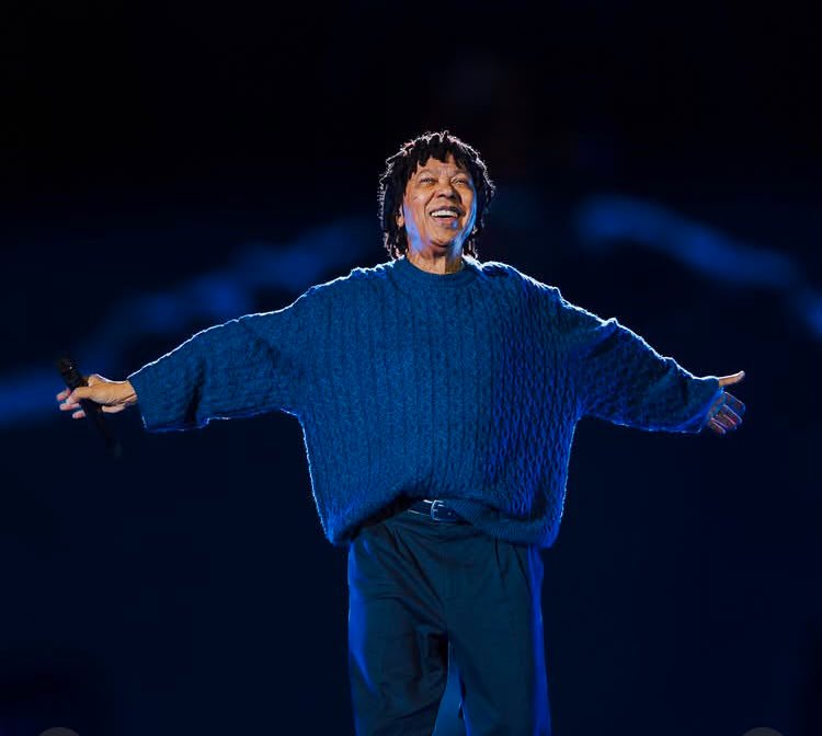 MÚSICO BRASILEIRO DJAVAN CANCELA SHOW EM ANGOLA POR RAZÕES SANITÁRIAS